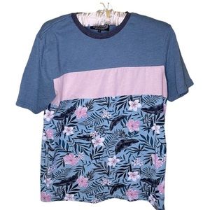 Men’s Large Free Planet Top